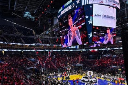 华体会-【现场】单项赛带来全明星高潮 正赛球迷意兴阑珊